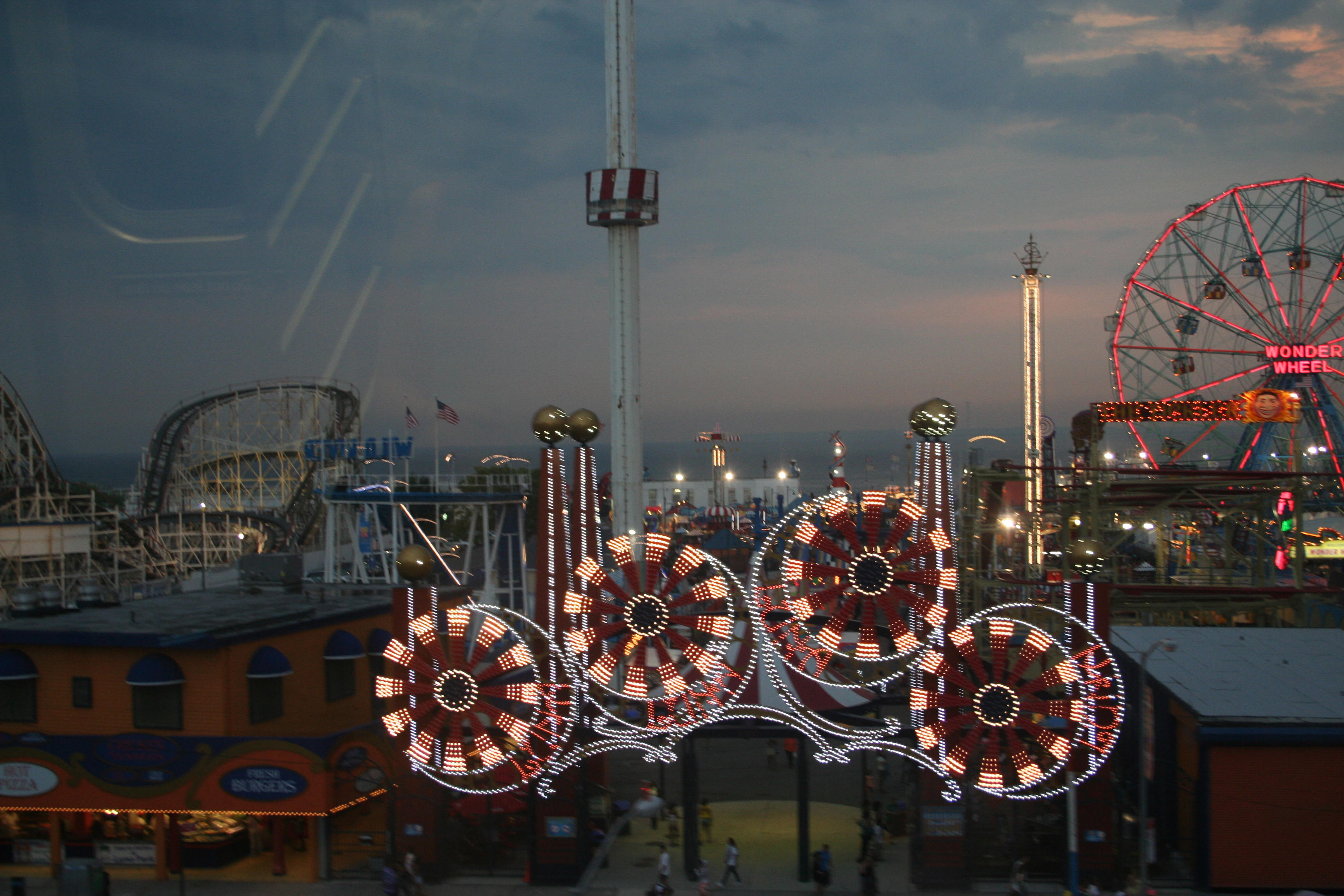 Coney Island, Brooklyn, New York - Free Picture Gallery | Student Handouts